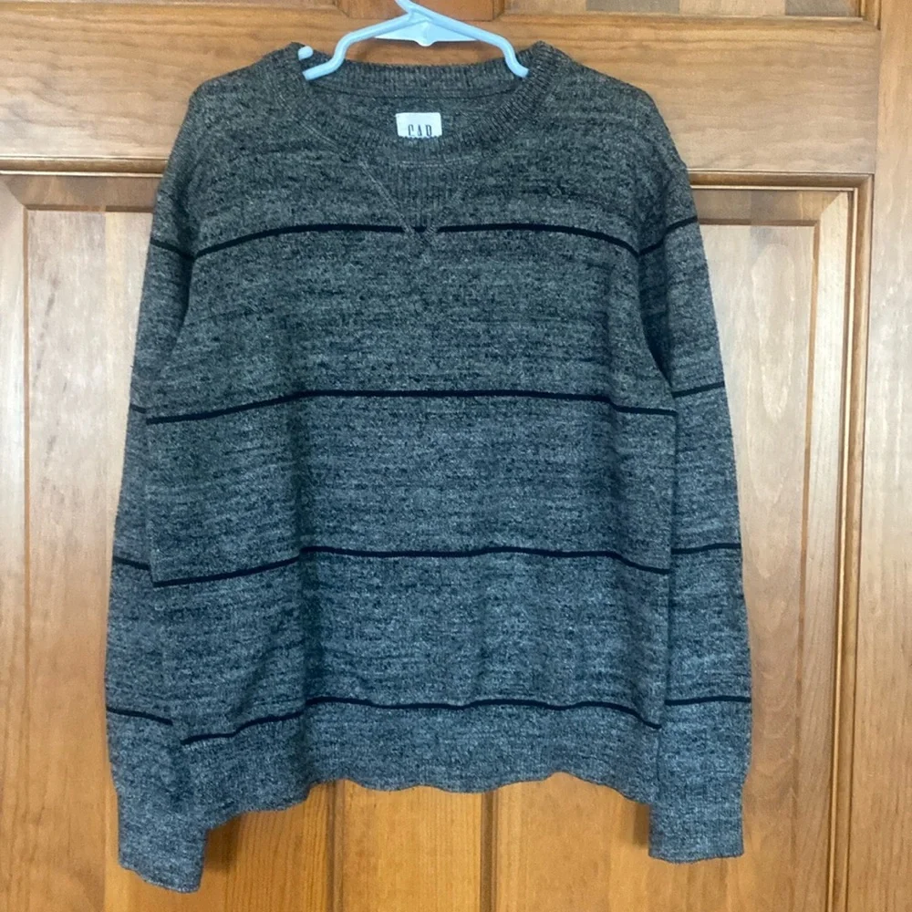Gap gray & black sweater, size M/8